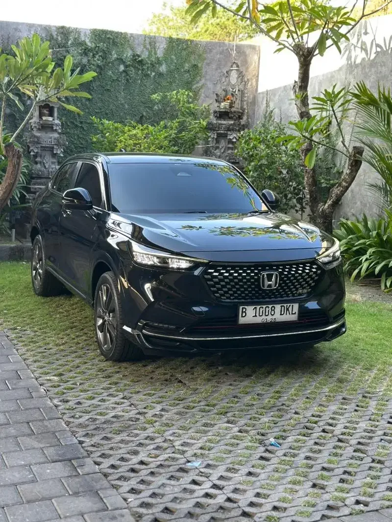 HRV RS 2022 TURBO MATIC LOW KM TERIMA DK ISTIMEWA SIAP PAKAI - Vehicles in Bali