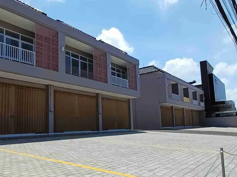 DISEWAKAN 8 UNIT RUKO LANTAI 2 DI JL UTAMA MAHENDRADATTA DENPASAR CN - Real Estate in Bali