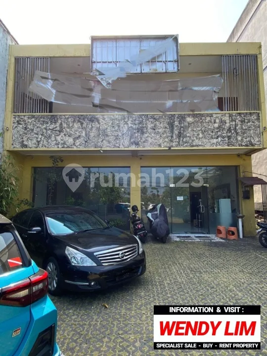 Ruko , Ruang Usaha Sangat Strategis At Jl Sunset Road, Kuta, Bali - Real Estate in Bali