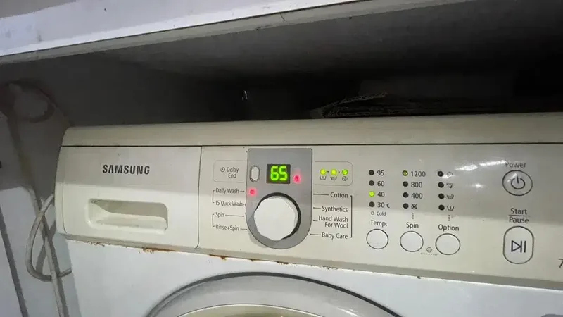 Mesin cuci samsung  pintu depan - Home & Garden in Bali