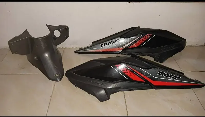 cover body belakang honda beat PGM fi K 25 original 2012-2014 - Vehicles in Bali