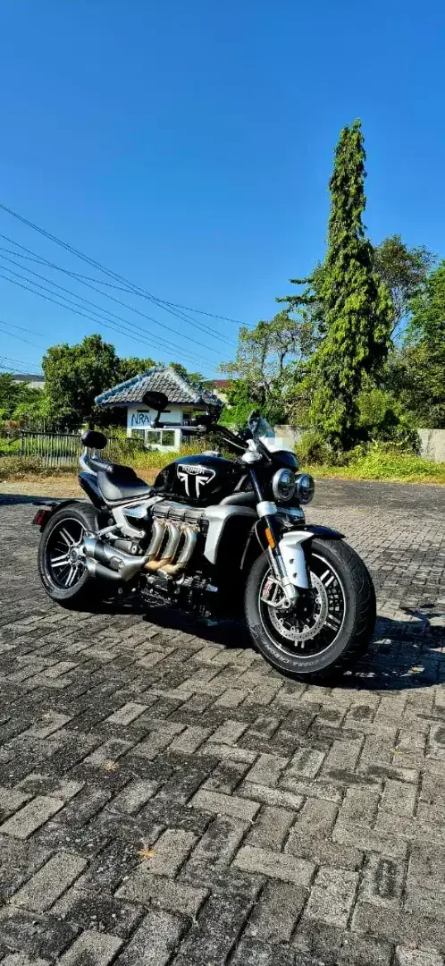 Triumph Rocket 3 GT 2500cc - Vehicles in Bali
