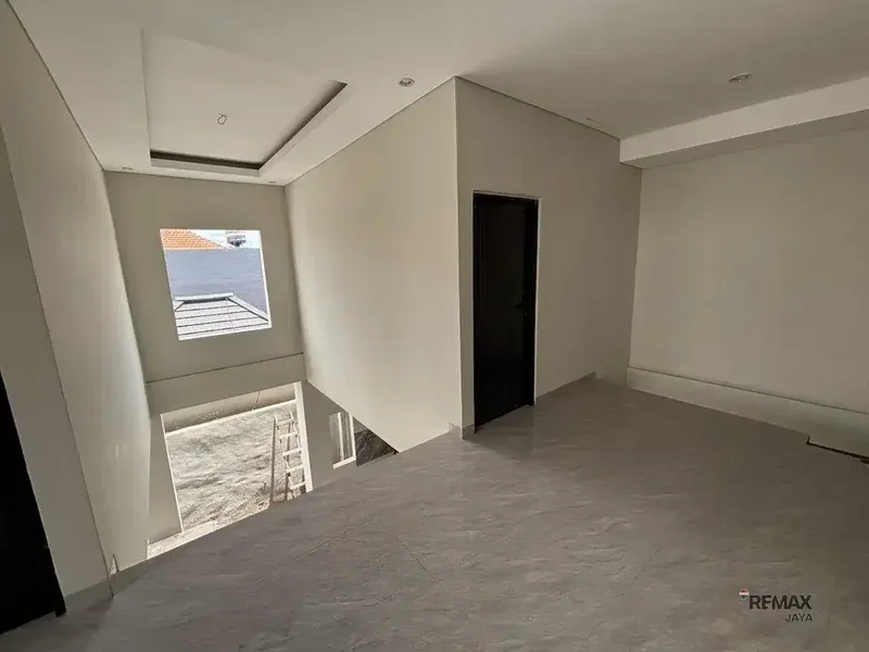 Rumah Baru 4 Kamar Tidur Dijual, di Area Buluh Indah Denpasar - Real Estate in Bali