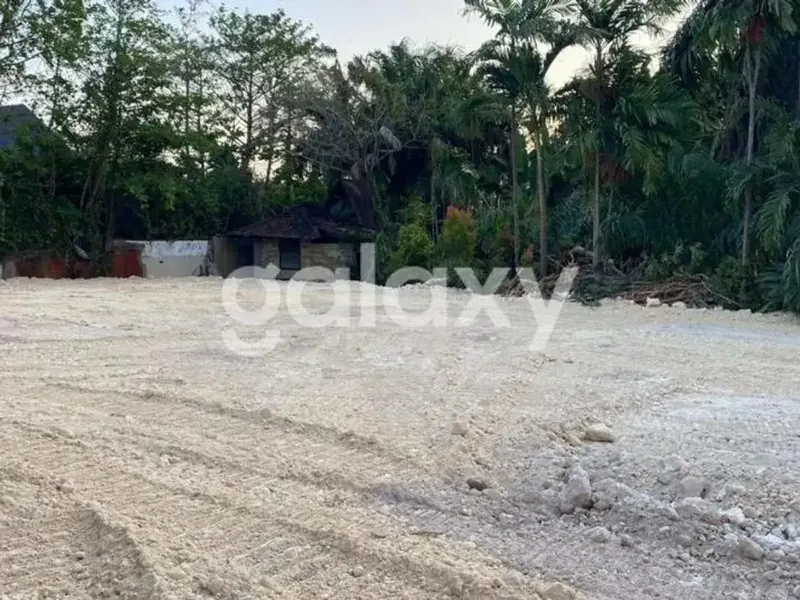 TANAH STRATEGIS DI PETITENGET SEMINYAK BADUNG, BALI - Real Estate in Bali