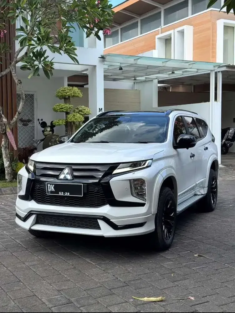 Mitsubishi Pajero Sport 2023 Diesel - Vehicles in Bali