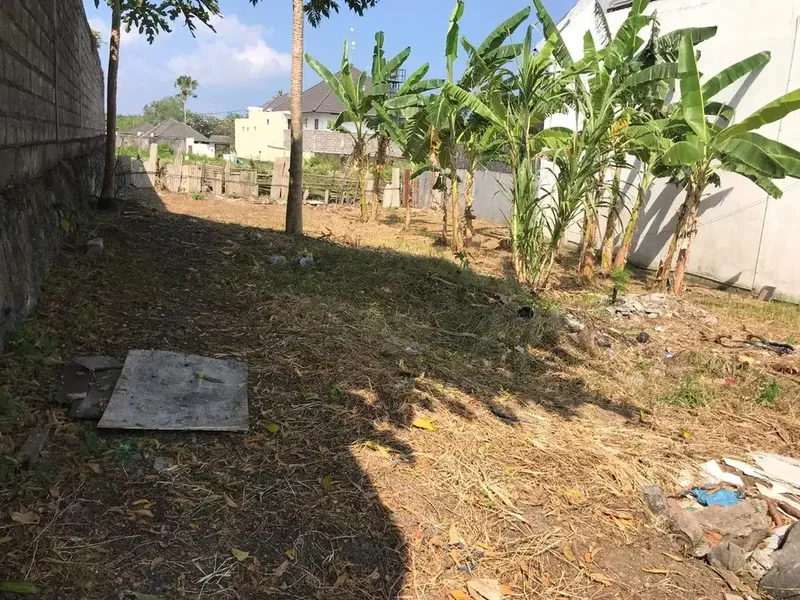 Dijual Tanah Lokasi Premium - Dekat Pantai Canggu - Bali in Bali