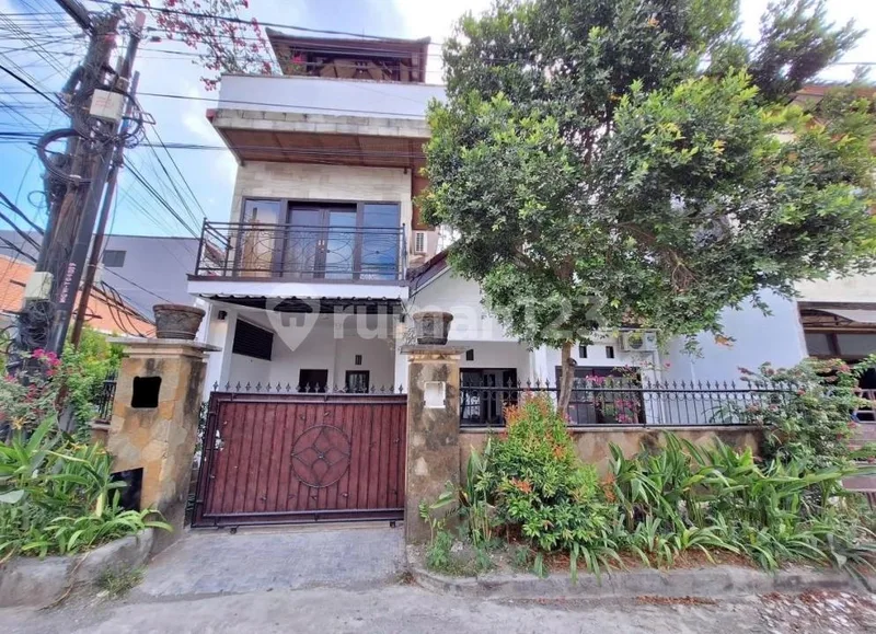 Beautiful Cozy House For Rent Balangan Beach, 3 Bedrooms +3 Bathrooms - Real Estate in Bali