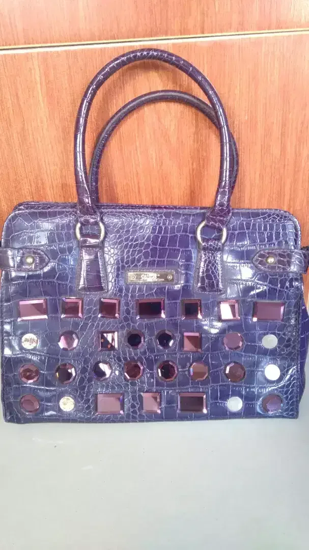 Tas wanita kulit merk stiya - Fashion in Bali