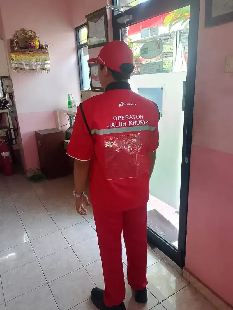 Di Cari Operator dan Cleaning Service SPBU - Jobs in Bali