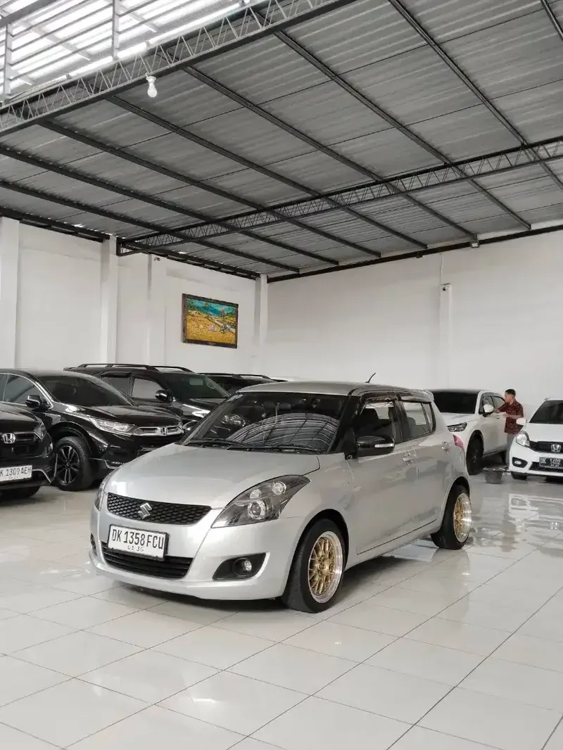 SUZUKI SWIFT GS NEW MODEL TYPE TERTINGGI GANTENG - Vehicles in Bali
