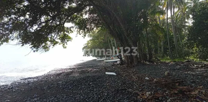 Beachfront Land 20 Are Pinggir Pantai Tejakula Buleleng Bali - Bali in Bali