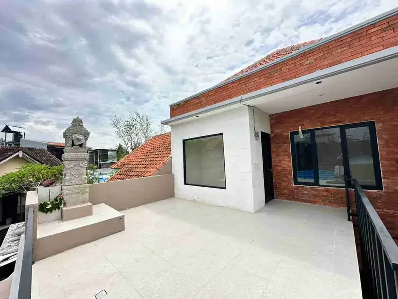 DIJUAL / DISEWAKAN RUMAH LANTAI II DI MUNGGU BANTAS DENGAN PEMANDANGAN SAWAH - Real Estate in Bali
