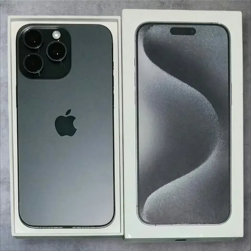 Iphone 15 ProMax 256 GB Ex ibox Istimewa - Bali in Bali