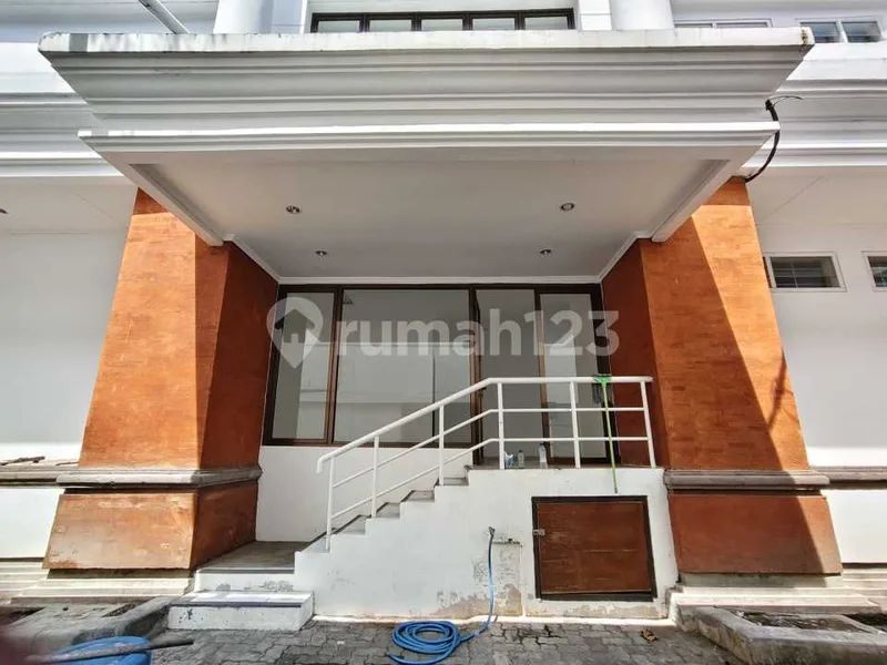 Gedung Selesai Renov Siap Pakai, Bebas Banjir - Bali in Bali