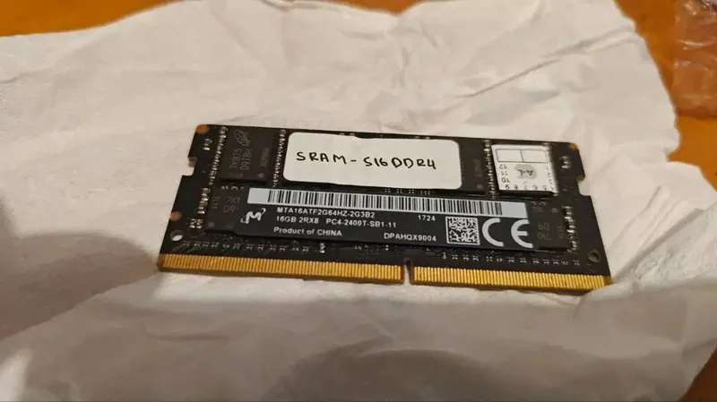16GB RAM Micron SODIMM 2400Mhz (PC4-19200) laptop memory - Electronics in Bali