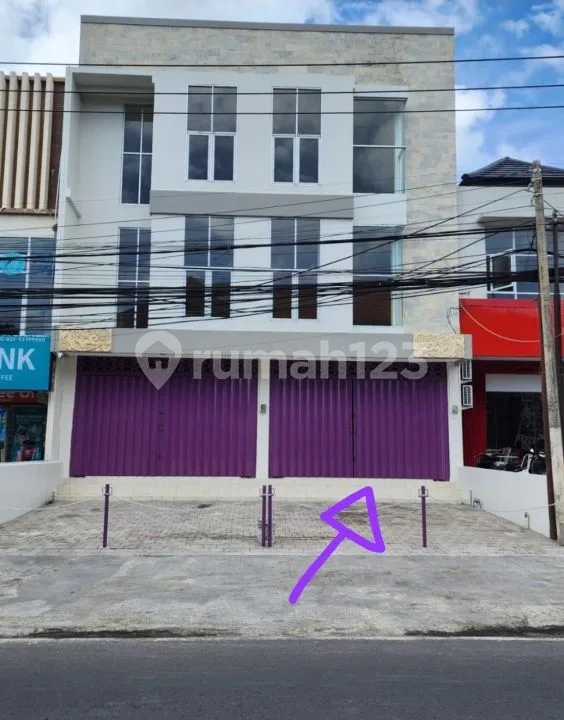 Ruko Jual Taman Griya 210 MÂ² - Bali in Bali