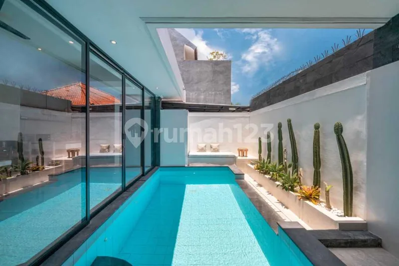 For Rent Villa Good Lokasi Just Distance To The Shops. Cafe Brawa - Real Estate in Bali