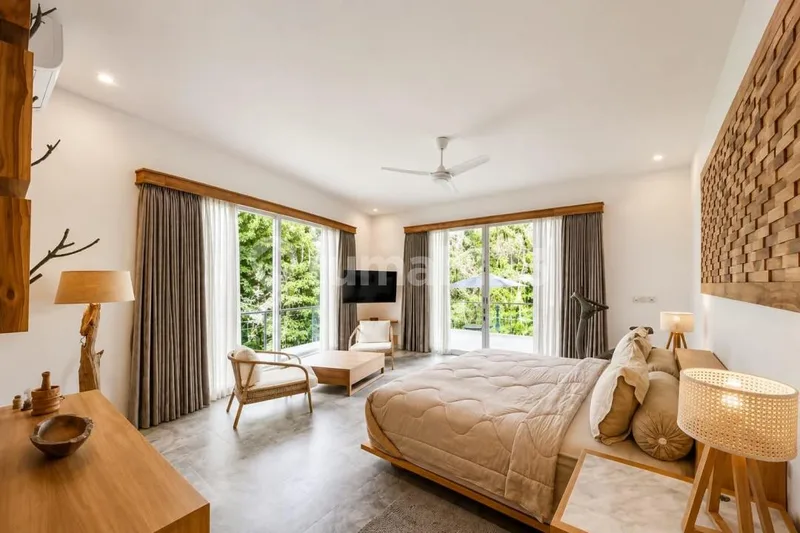 Villa Bali Kerobokan ,Kuta Utara Bagus Full Furnish Mewah View Sungai - Real Estate in Bali