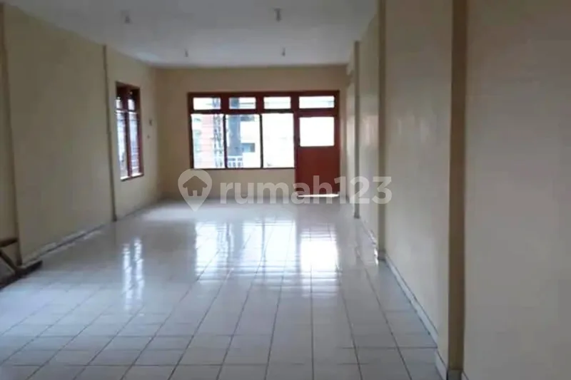 Ruko 4 Lantai di Kuta - Real Estate in Bali