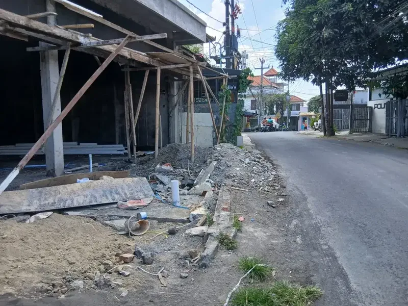DISEWAKAN — RUKO COMPACT 45M2 DI LOKASI STRATEGIS UMALAS - Real Estate in Bali