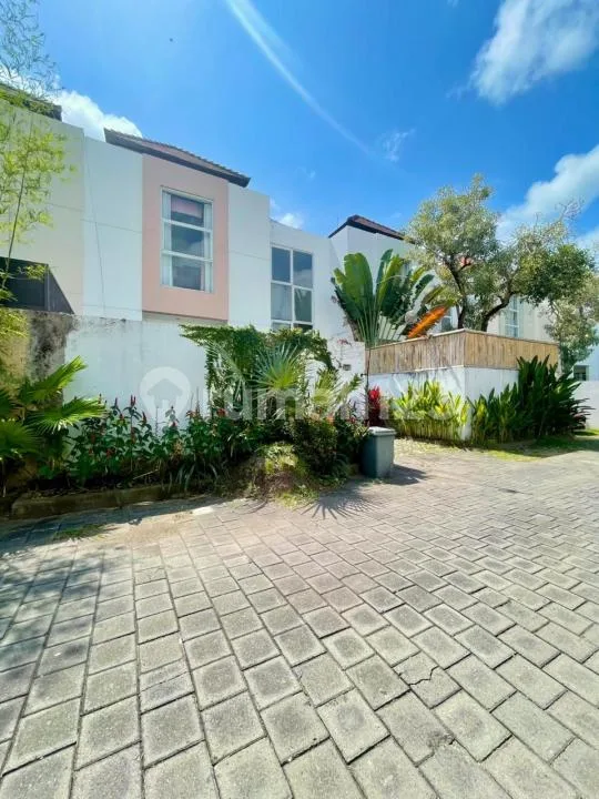 Available Yearly Rent Townhouse In Kerobokan Seminyak - Real Estate in Bali