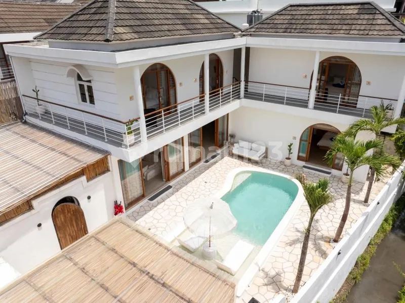 Villa Elegan Private Pool Tibubeneng Berawa #8438 - Real Estate in Bali