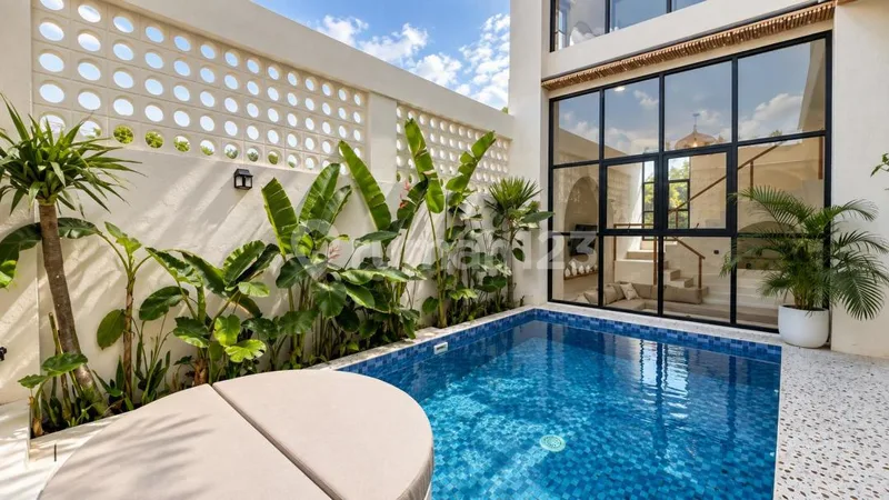 Freehold Villa In Ungasan Beautiful Mediterranean Style Villa With Island Touches Tropical Ambience. - Real Estate in Bali