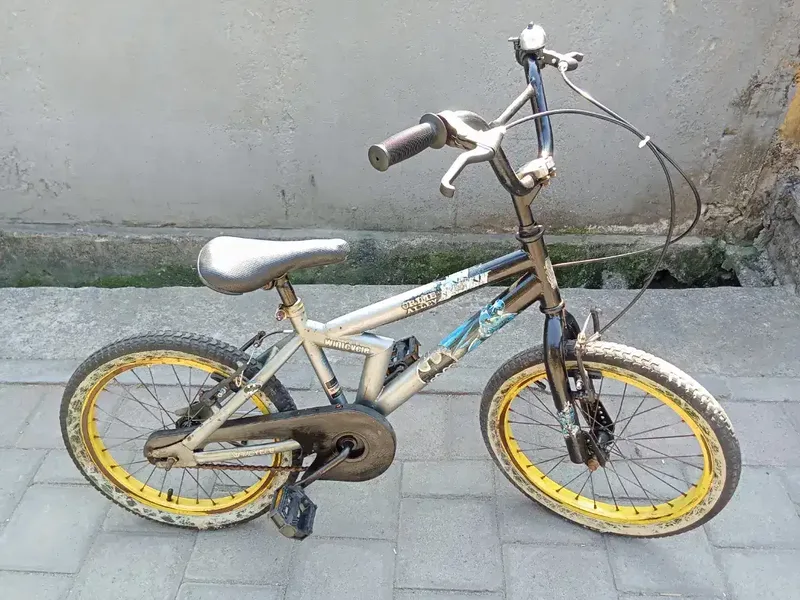 Sepeda anak WIMCYCLE BATMAN R18 - Vehicles in Bali
