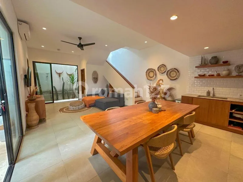 5 Minutes To Berawa, 2 Bedrooms And Fully Furnished With Paddy View. Canggu, Pererenan, Tumbak Bayuh - Real Estate in Bali