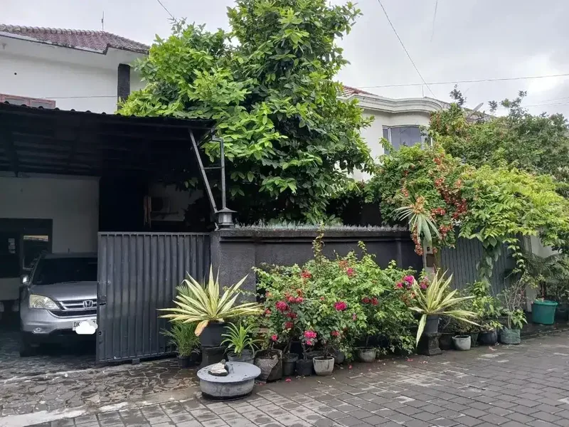 Rumah 2 Lantai 3BR di Sidakarya Denpasar - Bali in Bali