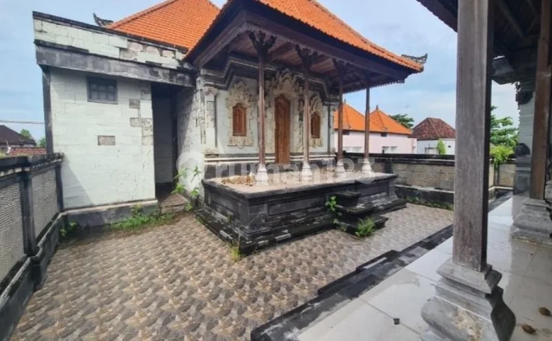 Ruko dan Rumah Tinggal di Batubulan (Zp-00046) - Real Estate in Bali