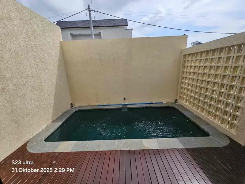 Dijual villa lantai 1 lokasi munggu
Lingkungan villa - Real Estate in Bali