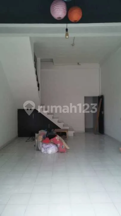 Ruko Murah Strategis di Denpasar Area Padat Penduduk Dekat Sekolah - Bali in Bali