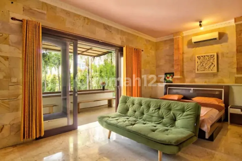 Beautiful 27 Bedroom Villa Near Echo Beach Canggu - Real Estate in Bali