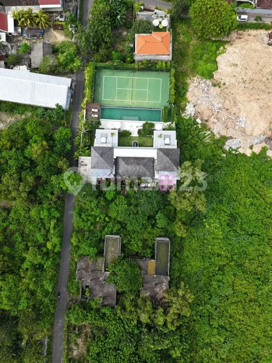 Jual Tanah Spektakuler View Laut Ungasan LT 1300 M2 - Bali in Bali