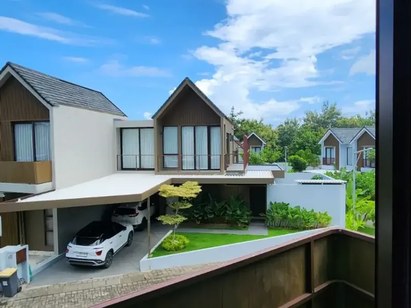FOR RENT RUMAH CLUSTER WITH CLUB HOUSE SANGAT NYAMAN DI JIMBARAN BALI - Real Estate in Bali