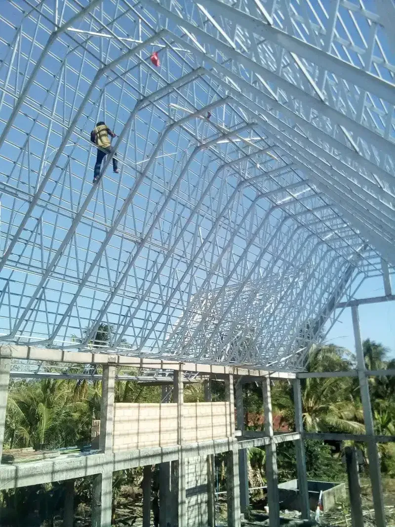 Pasang rangka baja ringan terpasang rapi - Home & Garden in Bali