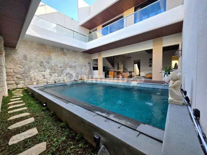 Brand New Ocean View Villa di Ungasan Akses.mudah Kemana Mana - Bali in Bali
