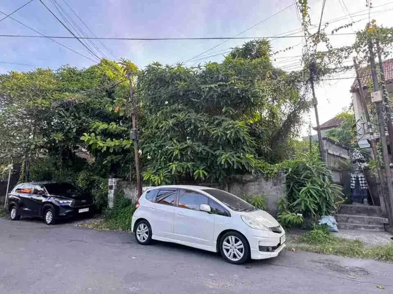 TANAH PREMIUM RENON AREA BADAK AGUNG 
DIJUAL TANAH SIAP BANGUN 
LOKASI JALAN BADAK SARI RENON DENPASAR.
KAWASAN PERUMAHAN ELIT JANTUNG PUSAT KOTA DENPASAR BALI - Real Estate in Bali