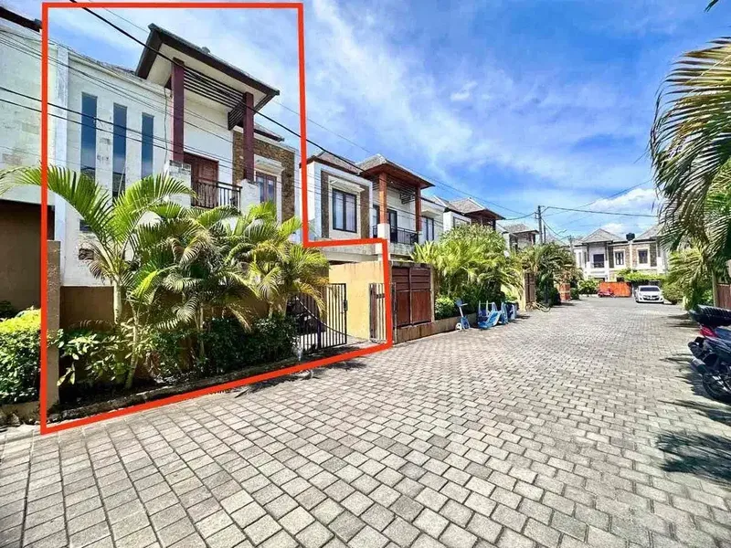 Rumah MURAH Cluster One Gate System Royal Garden Residence Nusa Dua - Real Estate in Bali