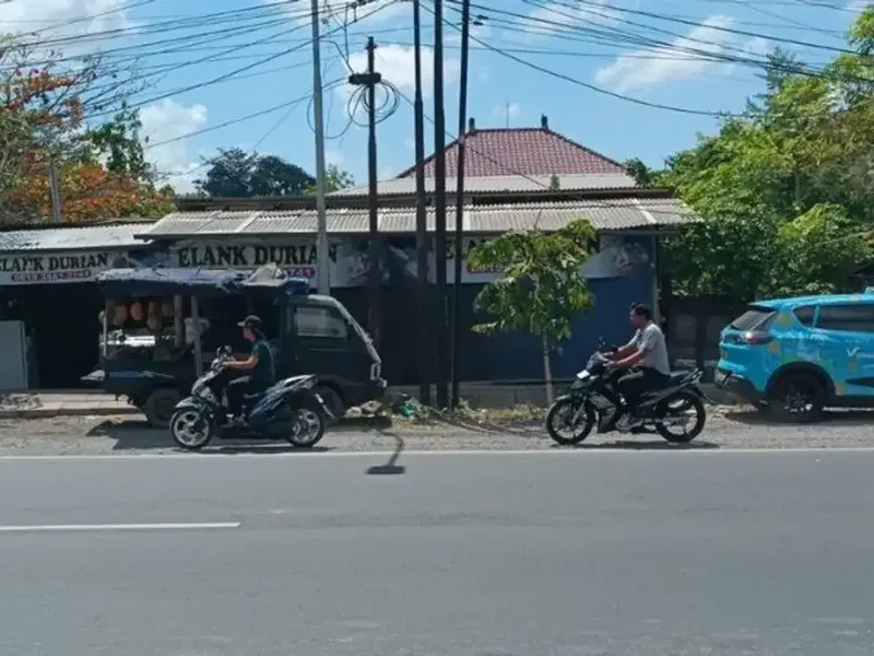 TANAH KOMERSIAL STRATEGIS RAYA TEUKU UMAR BARAT DENPASAR - Real Estate in Bali