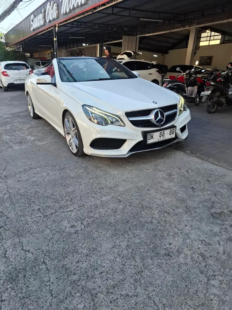 Mercedez benz  E200 AMG Cabrio - Vehicles in Bali
