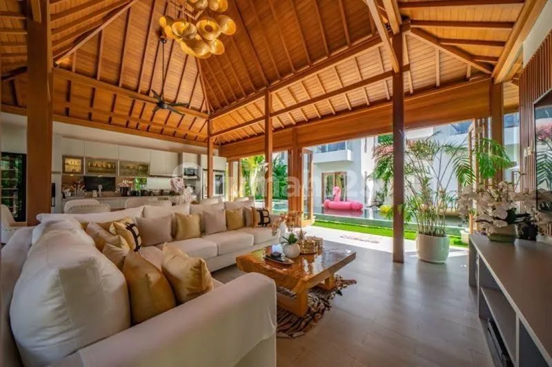 Dijual Villa Kerobokan - Real Estate in Bali