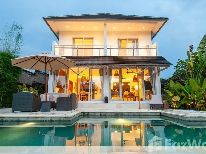 4 Bedroom Villa for sale in Kerobokan, Bali - Real Estate in Bali