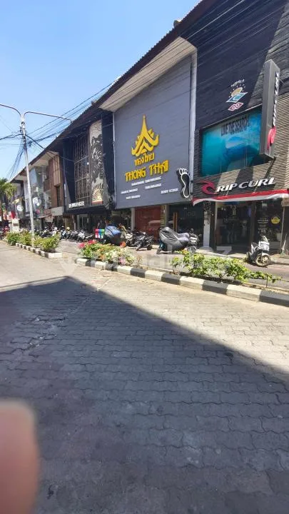 Dekat Pantai Kuta!! Ruko 3 Lantai Pusat Bisnis Kuta Square - Real Estate in Bali
