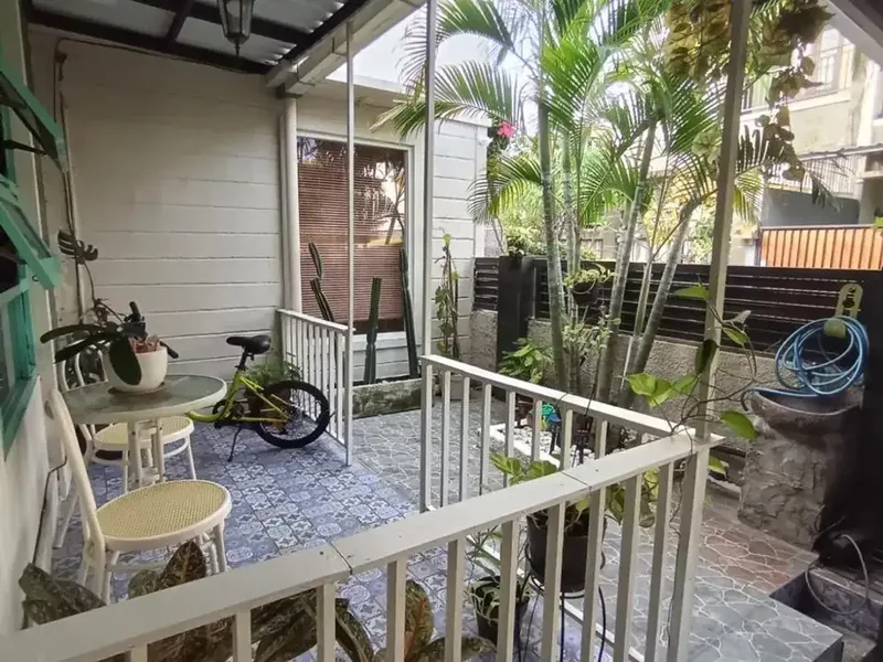 TERRACE PAVILLION HOUSE IN TAMAN GRIYA JIMBARAN - Bali in Bali