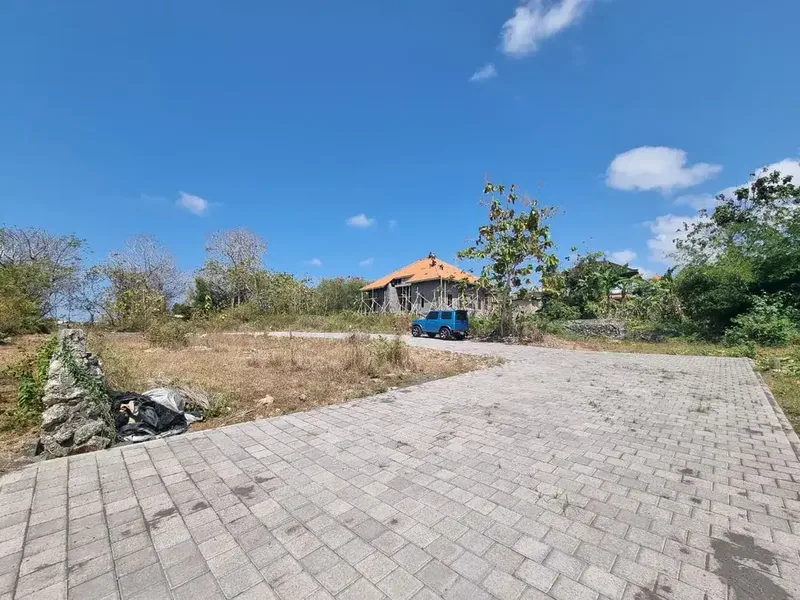 Tanah Premium Dengan Pemandangan Laut Dekat Hotel Amarossa Nusa Dua - Bali in Bali