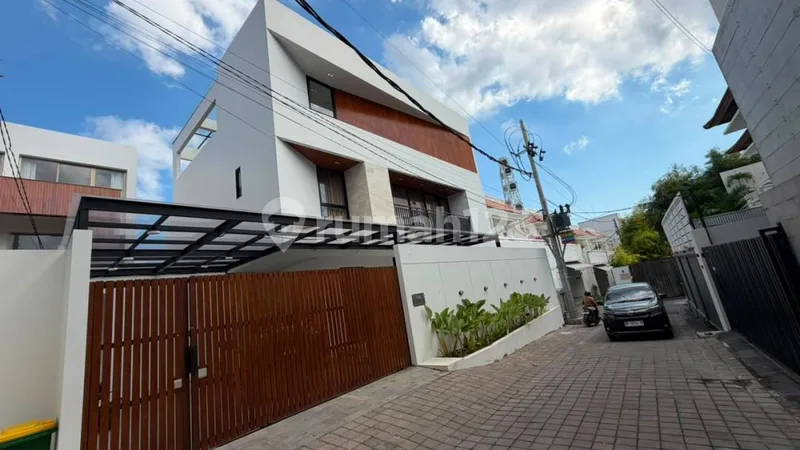 For Rent Luxury Modern Villa In Prime Berawa - Canggu - Bali in Bali