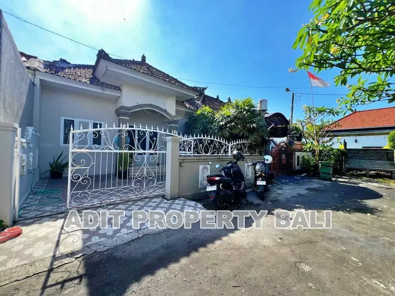 Rumah taman sari kerobokan bali - Real Estate in Bali