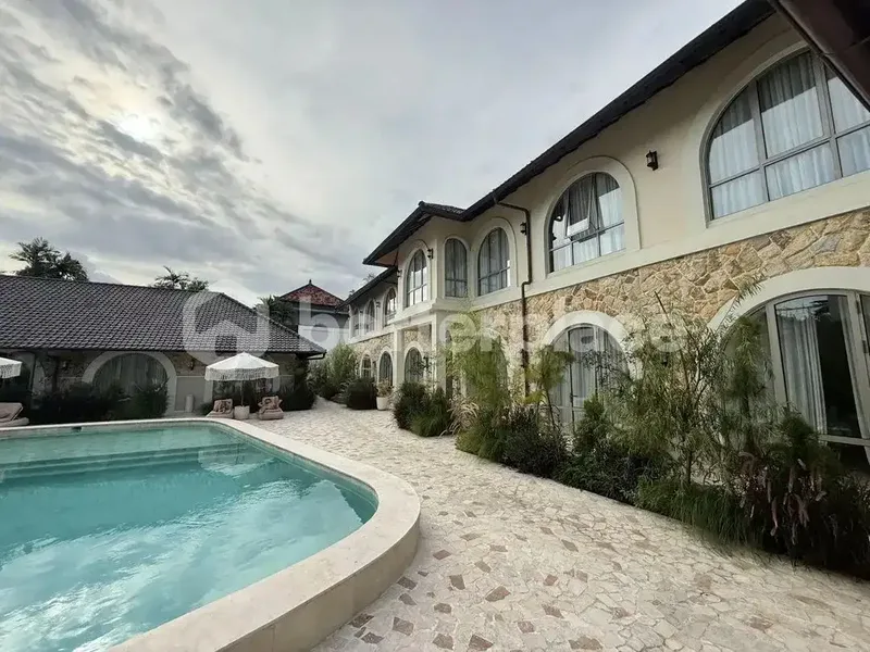 Modern 1 Bedroom Apartment Near Beach in Sanur - Real Estate in Bali